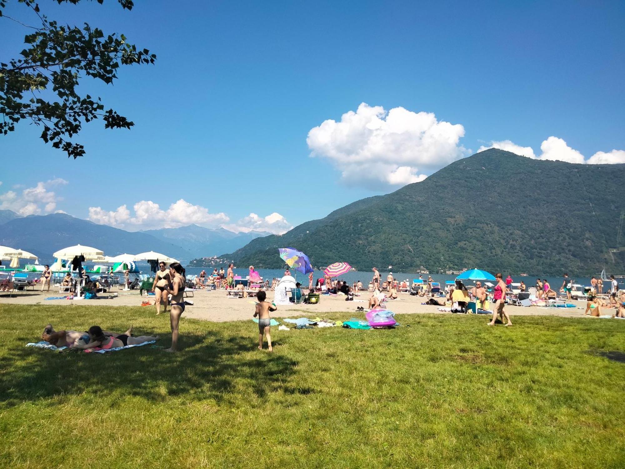 Appartamento AZZURRO Cannobio Esterno foto